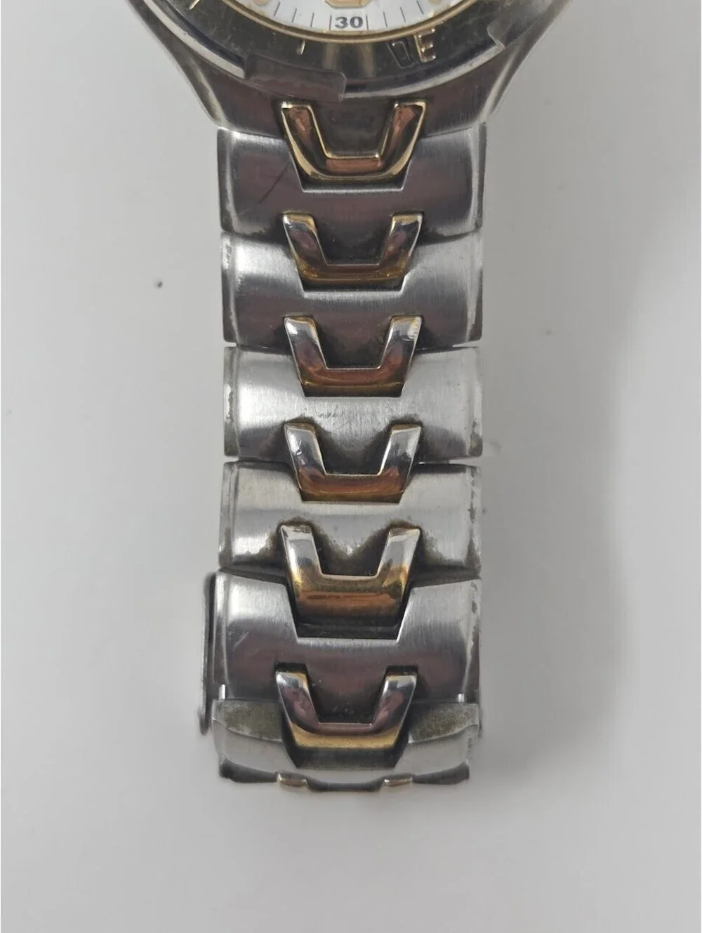 Guess Wristwatch Silver Dial Date Two Tone Bracelet 100M Waterpro Watch